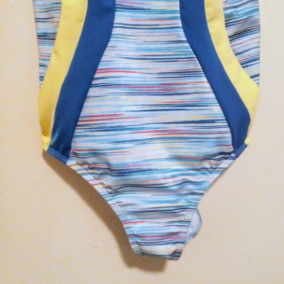 Lands End Athletic One Piece Swimsuit-Size 12-Racerback-Lined-UPF 50-D Cup - Picture 5 of 10